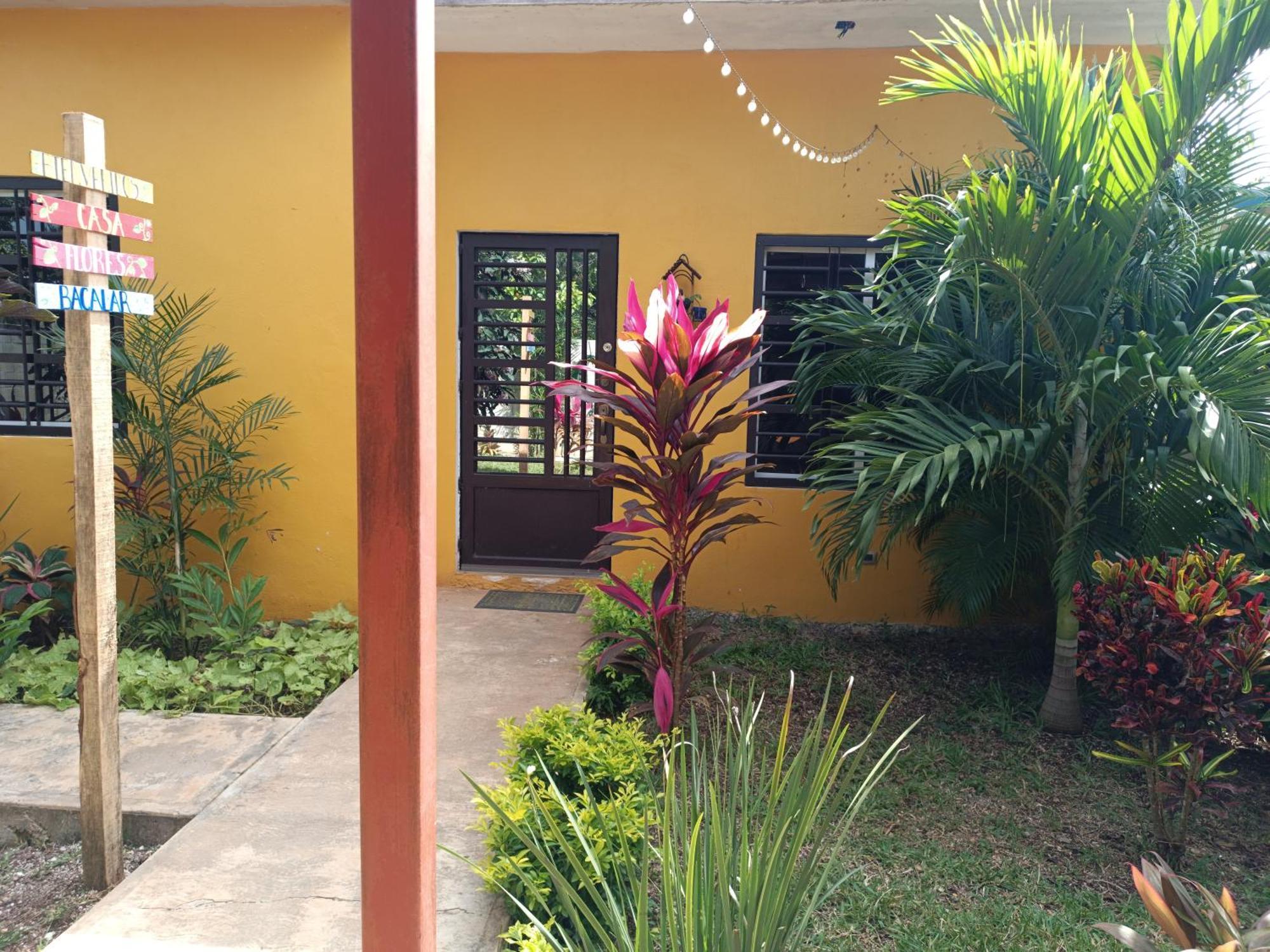 Casa Flores Bacalar Eksteriør billede